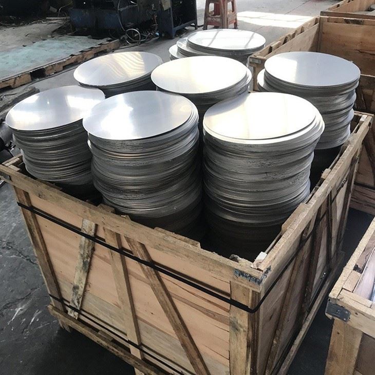 Aluminum disc for cookware